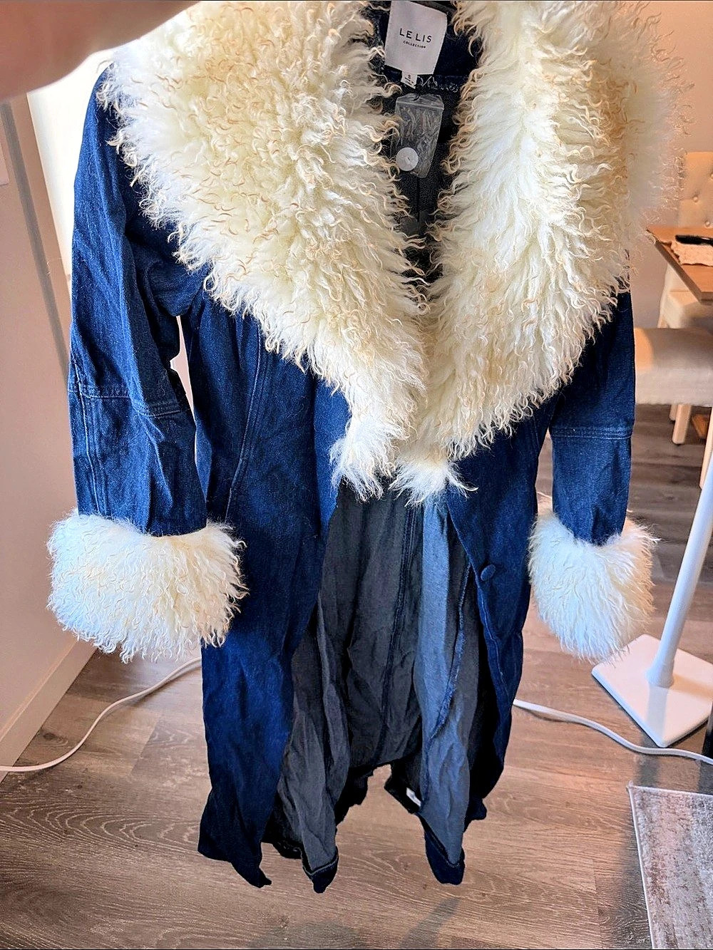 LE LIS Faux Fur Trim Denim Coat Size Small NWT